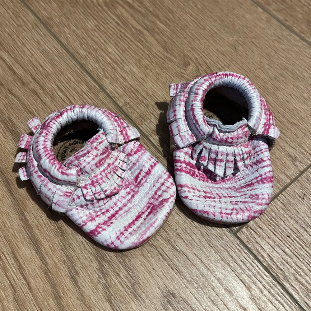 Freshly Picked Moccasins Size 1